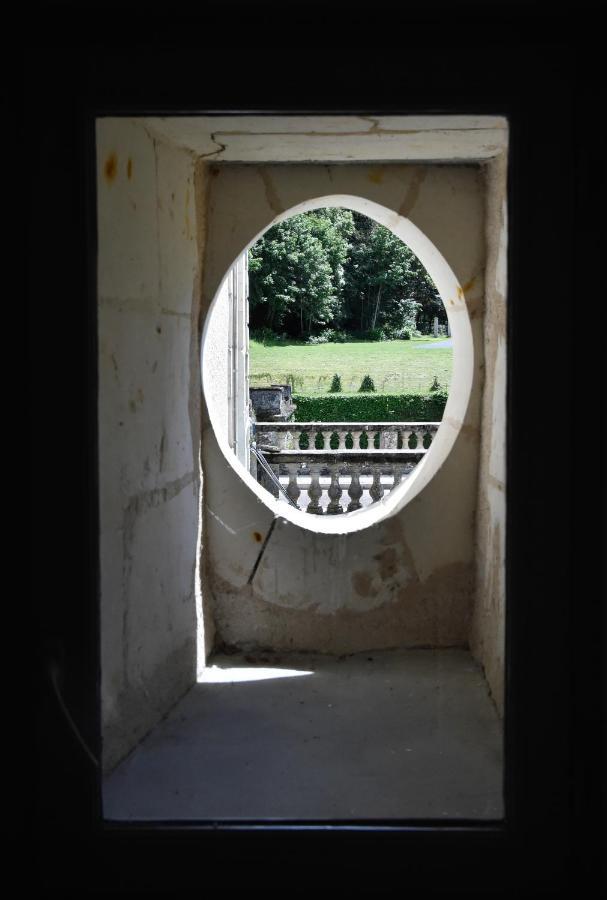 Chateau De Jalesnes Vernantes ภายนอก รูปภาพ