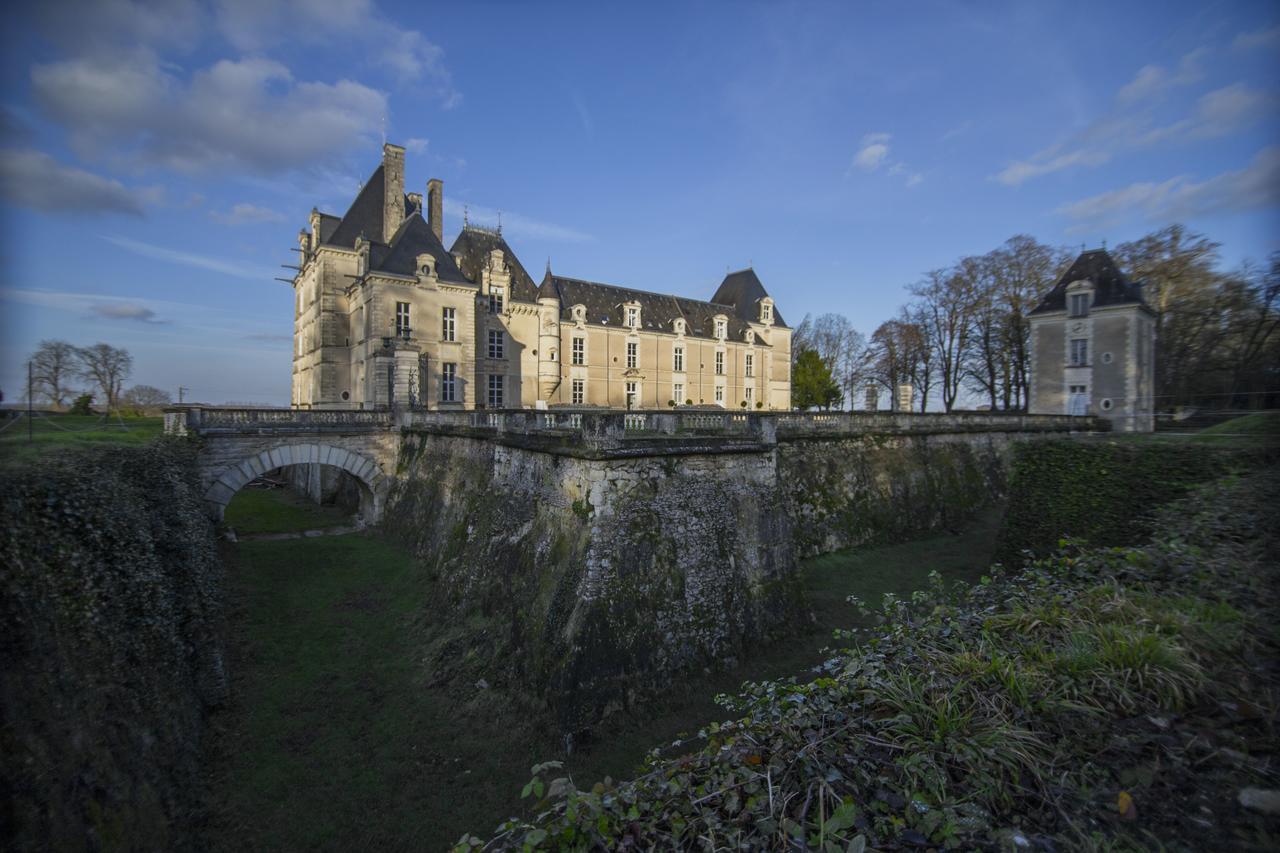 Chateau De Jalesnes Vernantes ภายนอก รูปภาพ
