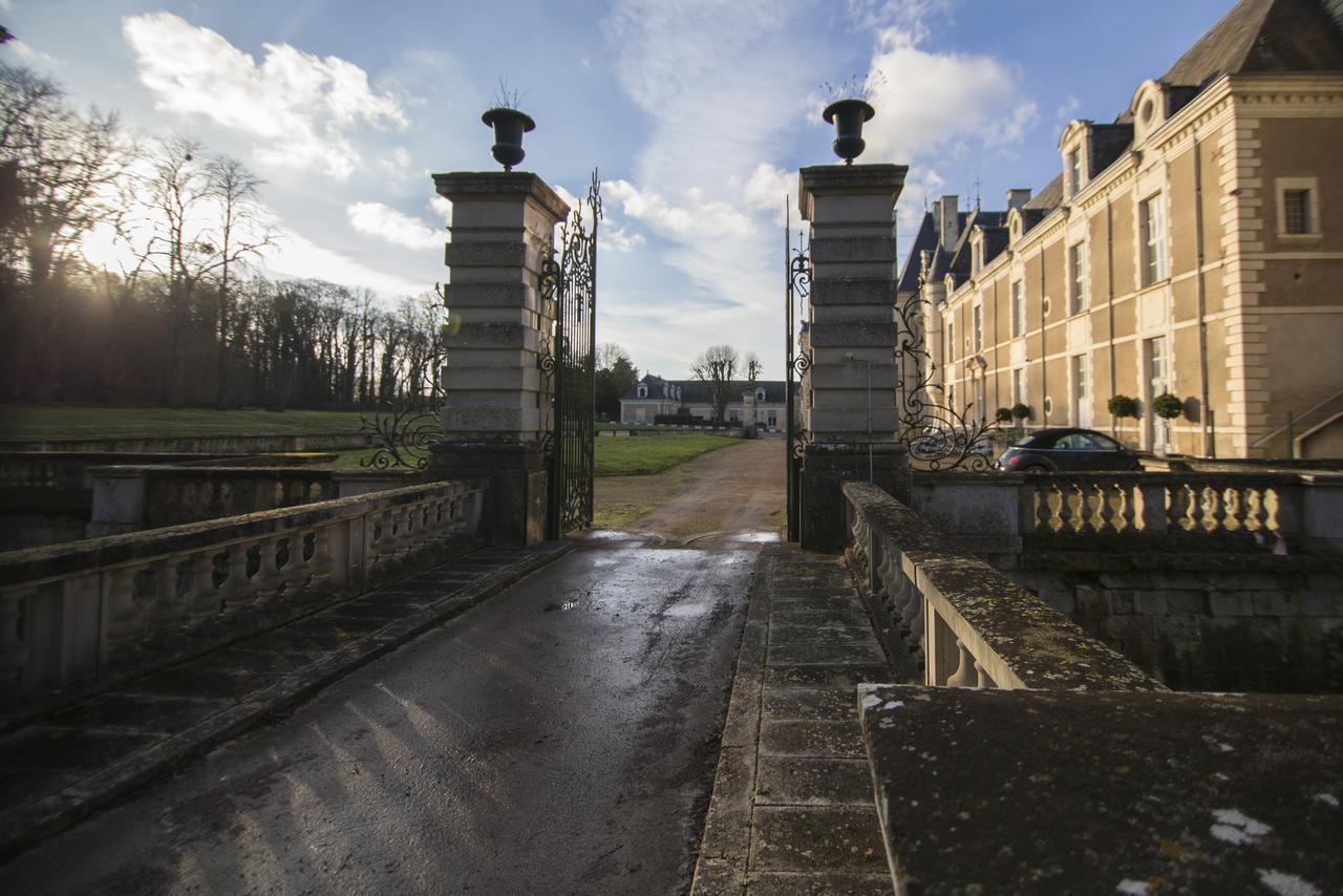 Chateau De Jalesnes Vernantes ภายนอก รูปภาพ